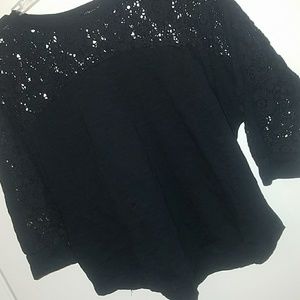 🔥FLASH SALE🔥Forever 21 Black lacey top